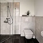 Neues Ruhrtal 4 Mit Balkon 3*