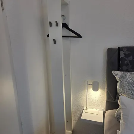 Neues Ruhrtal 4 Mit Balkon 3*