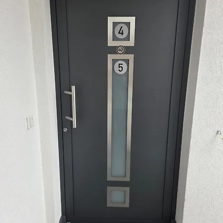 Neues Ruhrtal 4 Mit Balkon 3* Wickede (Ruhr)